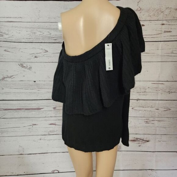 Aqua 100% Cashmere One Shoulder Sweater XS NWT - Picture 3 of 6
